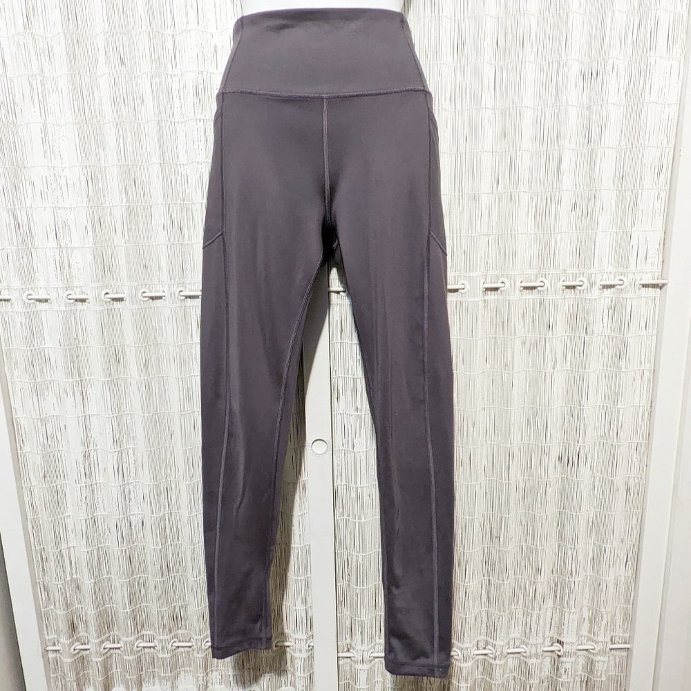 VS Incredible Essential Legging w/Pockets Sz 8